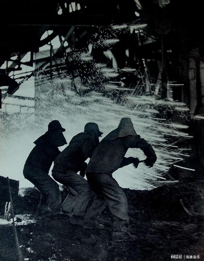 泛亚电竞《中国摄影》1974年第1期图片鉴赏(图8)