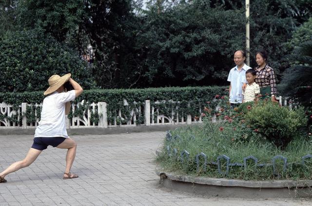 泛亚电竞80年代的中国老照片（44）(图2)