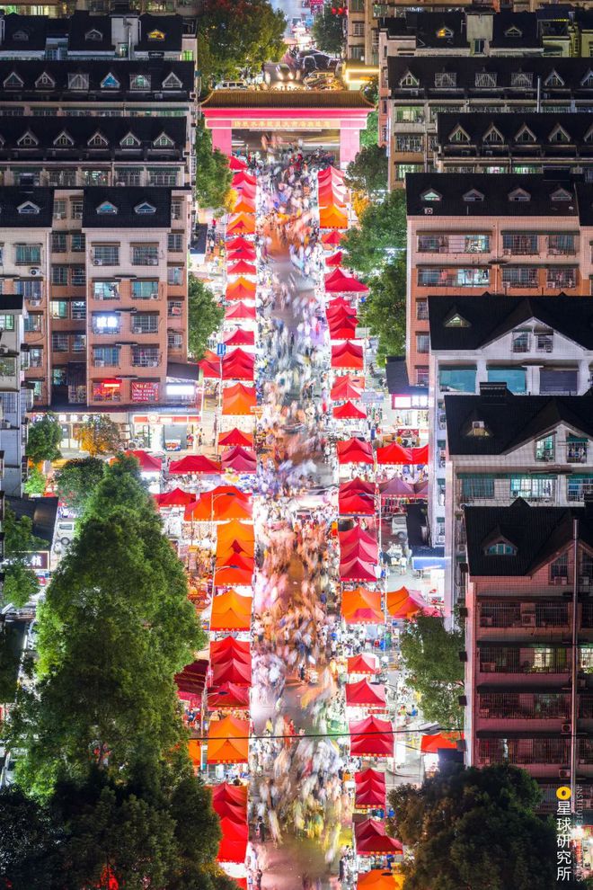 泛亚电竞特辑：中国最美的30张图铭记今夏天地人间(图28)
