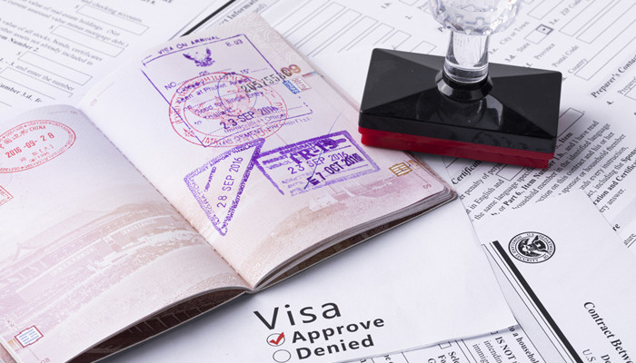 泛亚电竞护照照片要求 护照照片有什么要求(图2)