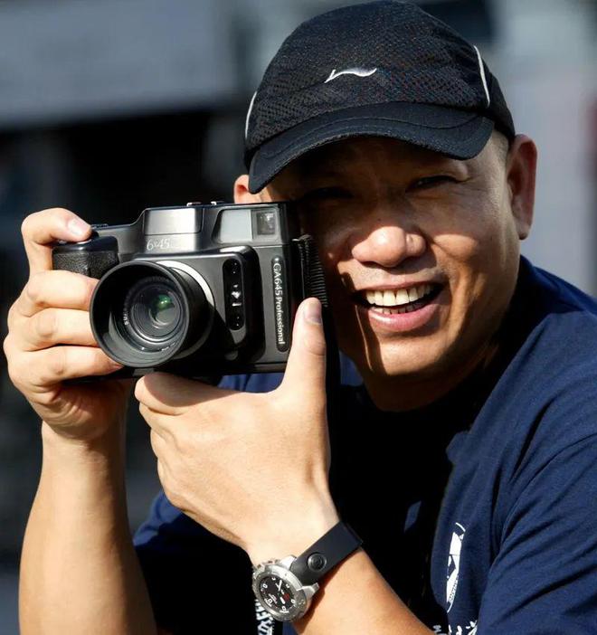2022年度（第五届）中国摄影网“十佳摄影师”终审评9博体育委阵容公布(图7)
