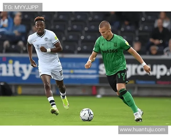 女王巡逻与斯旺西的精彩对决分析与赛后点评