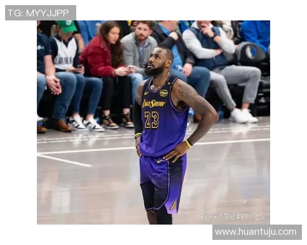 今日湖人对阵热火比赛实时比分更新及精彩瞬间回顾 今日湖人对阵热火比赛实时比分更新及精彩瞬间回顾