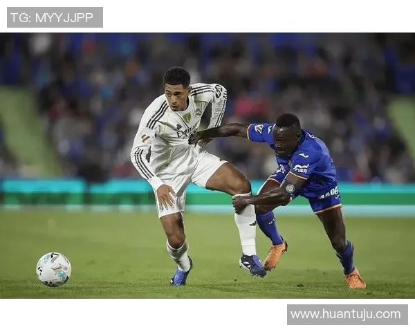 今天足球比赛直播cctv5精彩瞬间回顾与分析全程不容错过 今天足球比赛直播cctv5精彩瞬间回顾与分析全程不容错过